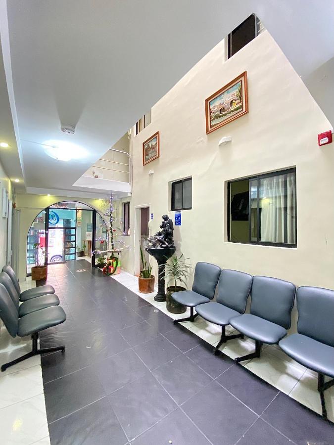 Hostal Brilliant Кито Экстерьер фото